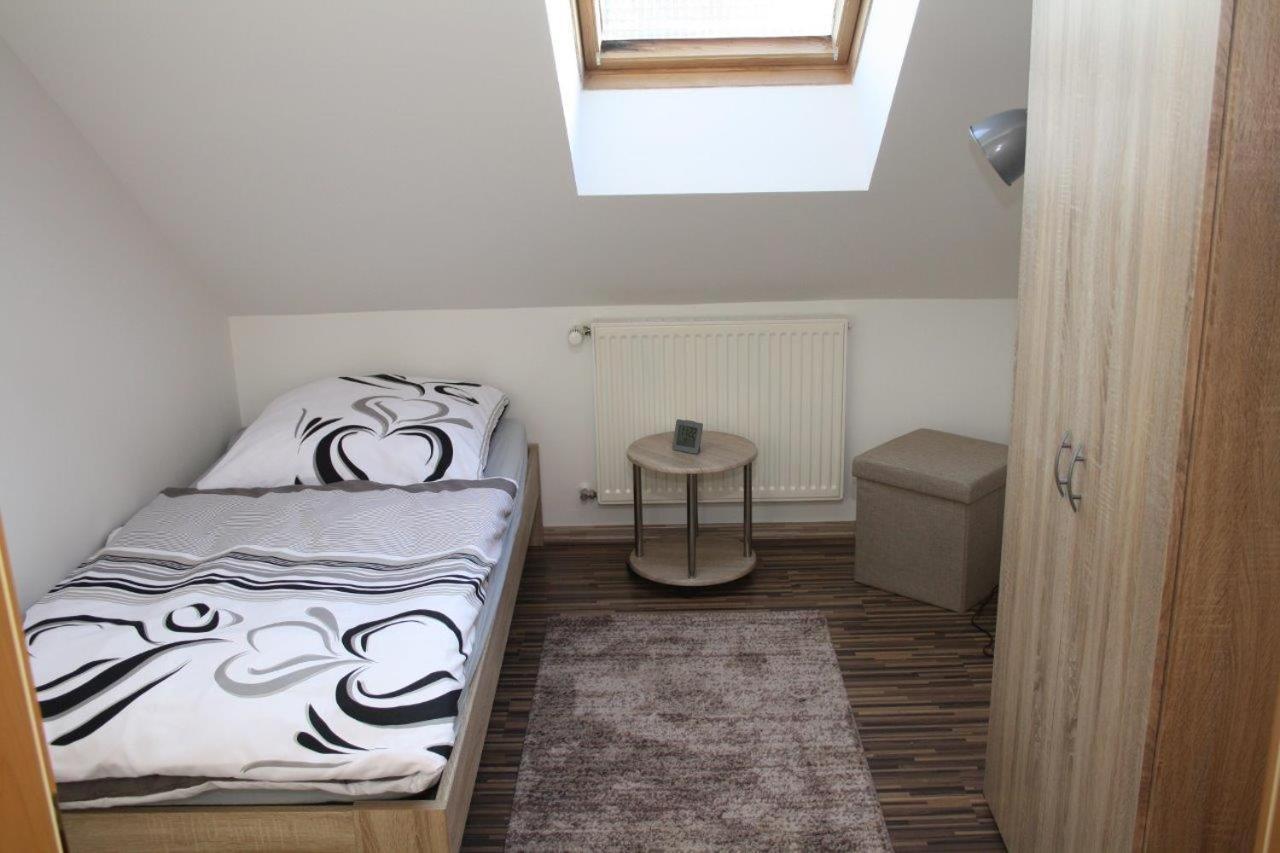 Ferienwohnung Kempf Mandelbachtal Ommersheim Екстер'єр фото