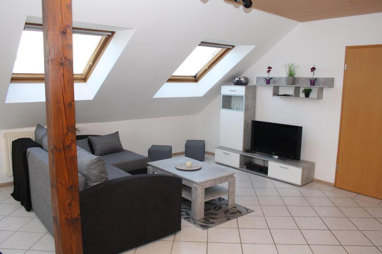 Ferienwohnung Kempf Mandelbachtal Ommersheim Екстер'єр фото